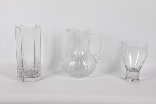 Crystal lot of a jug, a hexagonal flower vase and a small cup (3 pcs.)