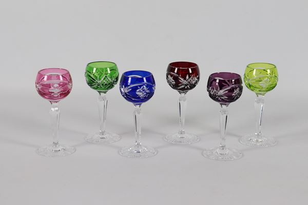 Lot of six liqueur glasses in various colours, in Bohemian crystal worked with a diamond tip 