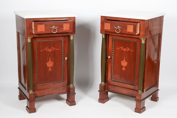 Pair of antique 2nd Empire mahogany bedside tables, with inlays of amphora motifs with intertwined bows, neoclassical column uprights and gilded bronze capitals, a drawer and a door underneath each