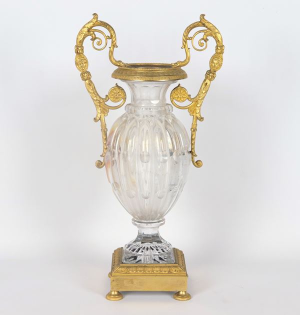 French amphora in crystal and gilded bronze, embossed and chiseled with neoclassical Empire motifs