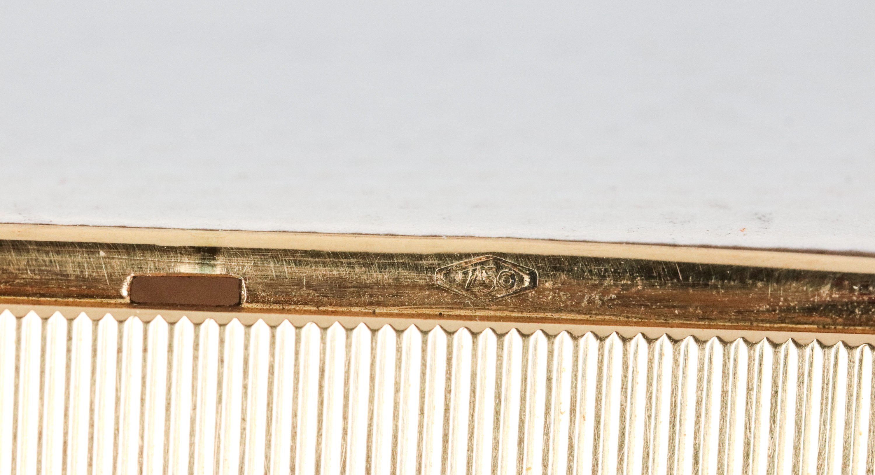 Portasigarette in oro 18kt, gr. 182,5