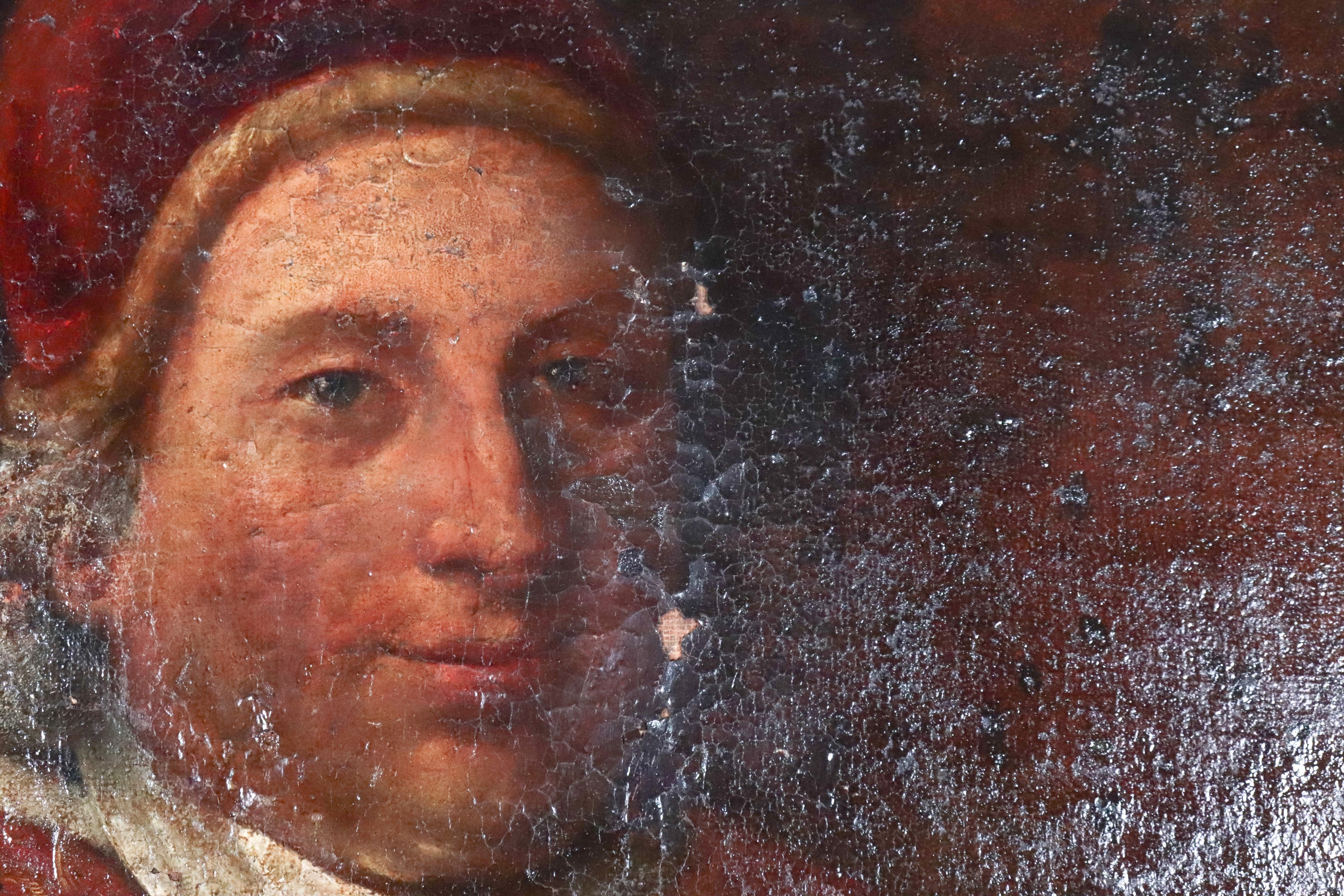 "Ritratto di Papa Clemente XIII", dipinto ad olio su tela in antica cornice in legno dorato. La t...