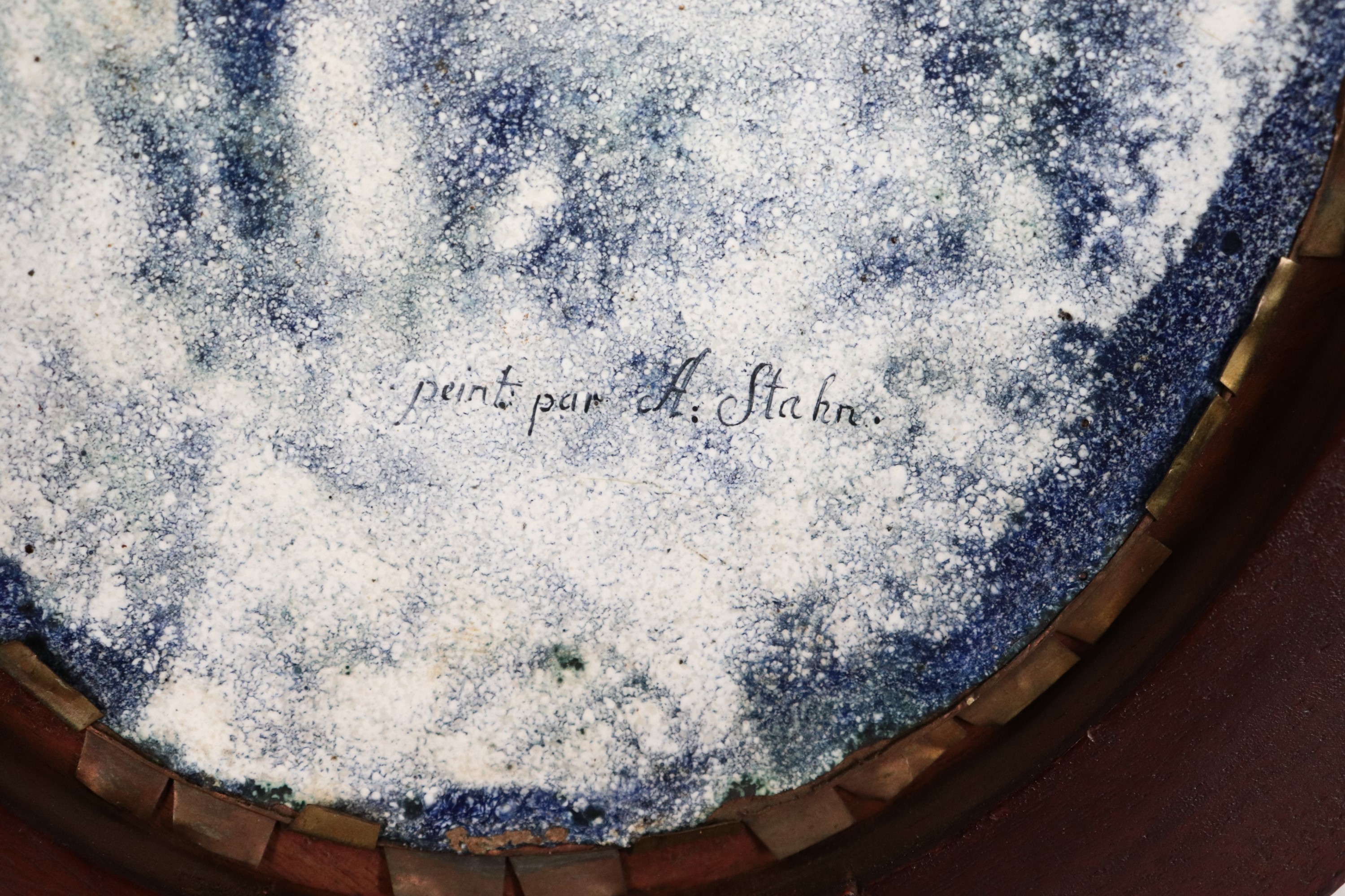 "La Resurrezione di Cristo", antica placca ovale in smalto, dipinta e firmata sul retro A. Stahn ...