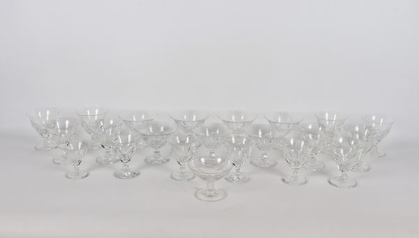 Remaining set of crystal glasses in the shape of a cup in various sizes. Some glasses have slight chipping (22 pcs.)