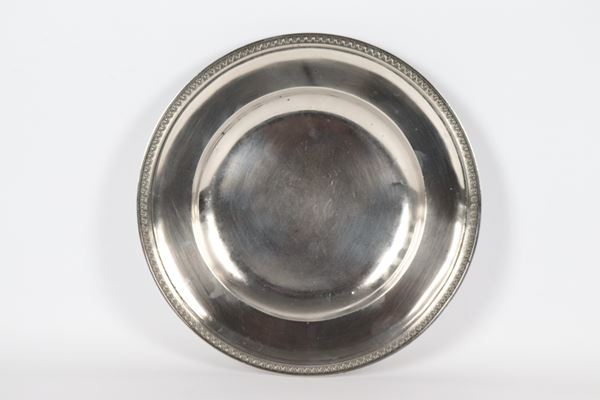 Antique round silver plate with embossed palmette edge, Empire, gr. 710