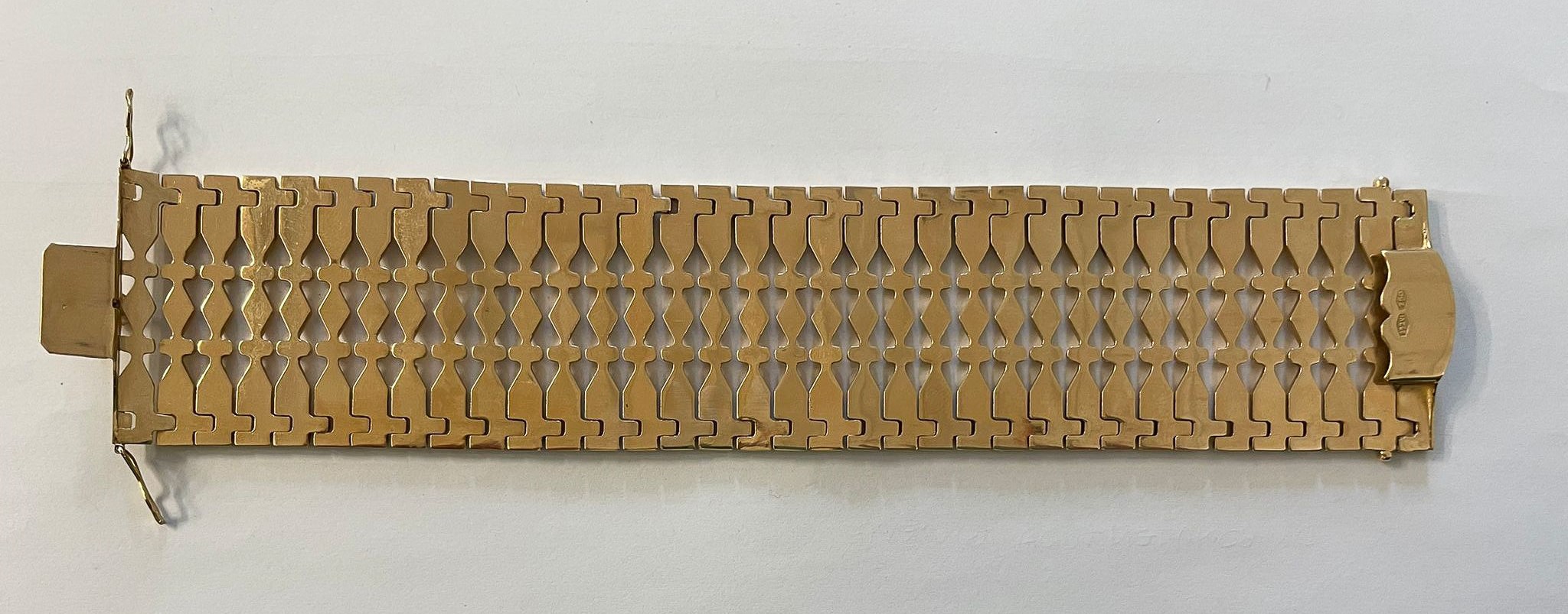 Bracciale in oro giallo 18kt a maglie snodabili con chiusura a scomparsa, gr. 51,5