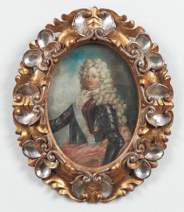 Scuola Inglese Inizio XIX Secolo - "Ritratto di nobiluomo con corazza", piccolo dipinto ad olio a forma ovale di fine qualità pittorica, antica cornice in legno dorato e argentato